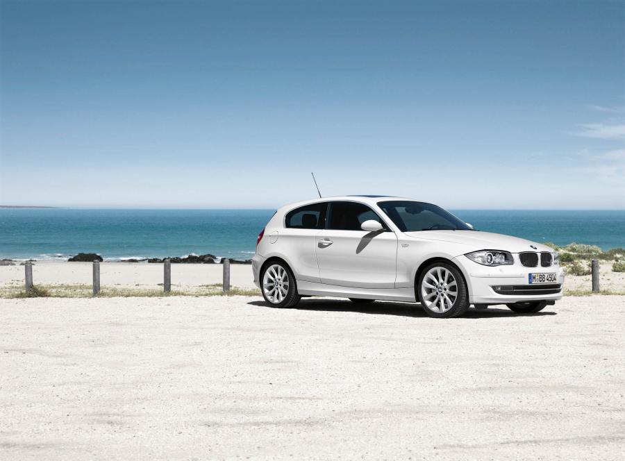  BMW 1-Series 3-Door 2005 года  (фото 9 из 51)